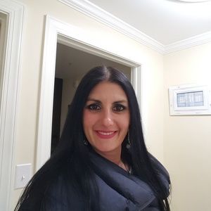 Meet your Posher, Desislava